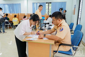 Công an tỉnh Thái Nguyên lần đầu tiên tổ chức sát hạch cấp Giấy phép lái xe ô tô