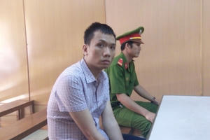 Cán bộ công an lĩnh án tù vì bán tài liệu lấy tiền "nướng" vào sòng bạc