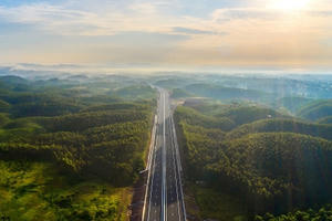 Quảng Ninh - Miền di sản "hóa rồng"