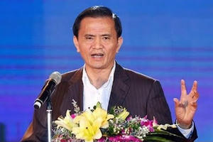 Cách tất cả các chức vụ trong Đảng đối với Phó Chủ tịch UBND tỉnh Thanh Hóa Ngô Văn Tuấn