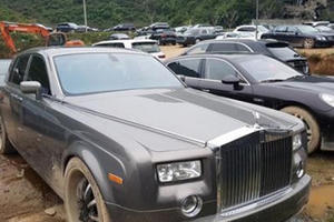 Sự thật về dàn siêu xe "khủng" xuất hiện trong bãi đất trống tại Cao Bằng