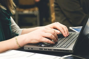 Mất gần 400 triệu đồng khi tin vào "việc nhẹ lương cao" qua mạng