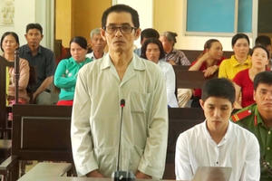 An Giang: Mâu thuẫn chuyện đất đai, cháu dùng cây gỗ đánh chú tử vong