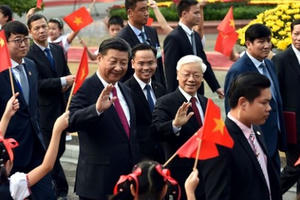 Non sông cất cánh