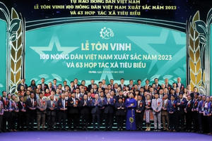 Tôn vinh 100 nông dân xuất sắc toàn quốc năm 2023