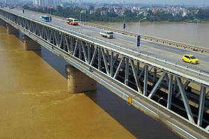 Cấm xe, đóng cầu Thăng Long từ ngày 8/8 đến cuối măn để “đại tu”