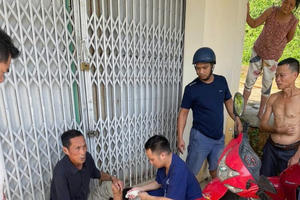 Phú Thọ: Cán bộ điều dưỡng Trung tâm y tế khu vực Tân Sơn kịp thời cứu giúp người bị TNGT