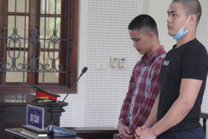 Lãi hẳn bản án chung thân sau khi mua lô ma túy về xé lẻ bán cho con nghiện kiếm lời