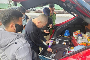 Tóm gọn tên giang hồ cộm cán cùng nhiều vũ khí đặc biệt nguy hiểm