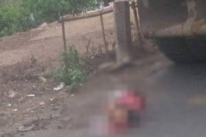 Hà Nội: Tai nạn thương tâm, người đàn ông tử vong khi va chạm với xe tải