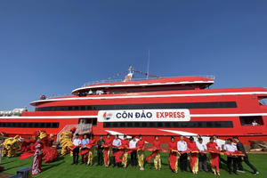Siêu tàu cao tốc chạy Côn Đảo chở được hơn 1.000 khách
