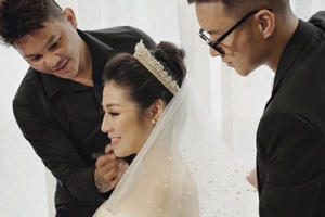 Trầm trồ trước bộ váy cưới đính hơn 20.000 viên pha lê mà Á hậu Tú Anh diện ngày trọng đại