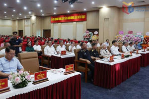 Hải quan khu vực VIII kỷ niệm 80 năm truyền thống, khẳng định vai trò “lá chắn thép” nơi biên cương Hải quan khu vực VIII kỷ niệm 80 năm truyền thống, khẳng định vai trò “lá chắn thép” nơi biên cương