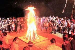 Bếp lửa và nhịp chiêng hòa điệu núi rừng