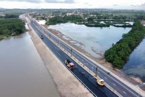 Sẽ thông xe đường dẫn cầu Bến Rừng vào giữa tháng 7/2024