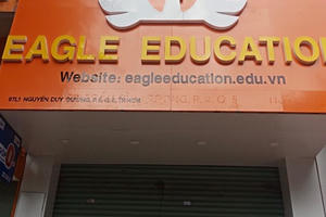 Hàng nghìn người rơi vào bẫy, khi trung tâm ngoại ngữ Eagle Education bất ngờ biến mất? Hàng nghìn người rơi vào bẫy, khi trung tâm ngoại ngữ Eagle Education bất ngờ biến mất?