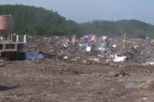 Xử lý rác của Hà Nội: Nhiều vấn đề cần giải quyết Xử lý rác của Hà Nội: Nhiều vấn đề cần giải quyết