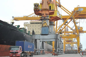 Năm 2023, Việt Nam ước tính xuất siêu 28 tỷ USD