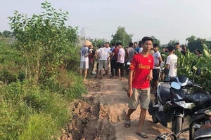 Mâu thuẫn gia đình, chồng sát hại vợ rồi tự sát bất thành