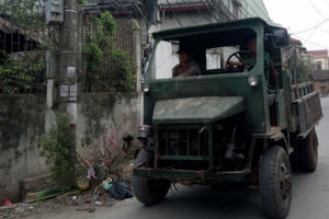 Ám ảnh xe công nông, xe tự chế ở Hà Nội