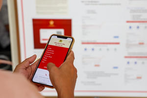 Đăng ký xe tạm thời được thực hiện bằng dịch vụ công trực tuyến