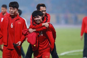 CLB Bangkok United của Thái Lan muốn sở hữu bộ ba tuyển thủ Xuân Trường, Công Phượng và Văn Toàn