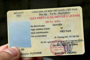 Người dân sẽ được cấp đổi giấy phép lái xe tại công an xã, phường