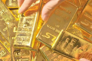 Tin kinh tế 6AM: Thương chiến căng thẳng, vàng tăng giá không ngừng