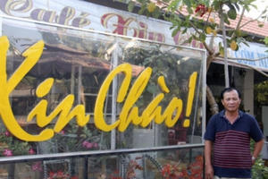 Cách chức Phó viện trưởng và kiểm sát viên vụ quán cà phê Xin Chào