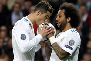 Real Madrid 3-1 PSG: Sự già giơ của nhà Vua