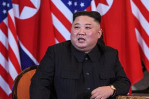 Chủ tịch Kim Jong-un lần đầu triên trả lời báo chí nước ngoài