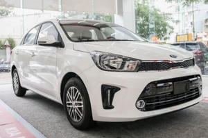 Kia Soluto giảm giá sâu chỉ từ 369 triệu đồng