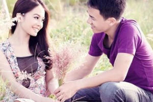 Tôi phải làm gì khi bạn gái vào nhà nghỉ với người khác khi tôi đi vắng