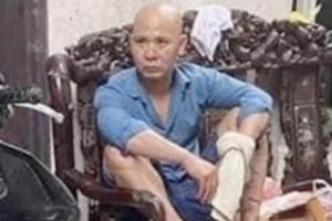 Bắt giữ gã chồng ghen tuông chém vợ trọng thương