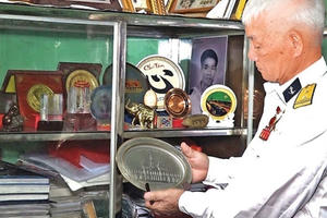 Huyền thoại "đường không dấu, tàu không số"