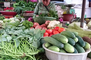 Sau Tết, giá rau xanh tăng ‘chóng mặt’, thịt lợn giảm nhẹ