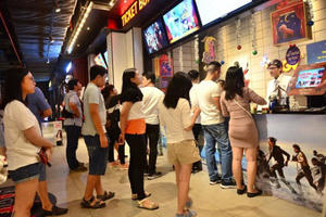 Từ 1/1, ra rạp xem phim khán giả phải mang theo CMND, thẻ căn cước