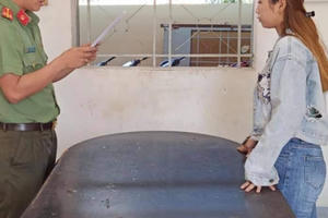 Phạt 7,5 triệu đồng cô gái đăng Facebook với lời lẽ xúc phạm CSGT sau khi bị xử phạt