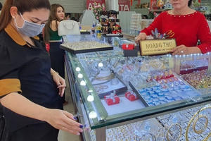 Bất thường thị trường vàng giữa mùa dịch COVID-19