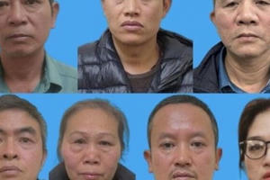 Bắt khẩn cấp nhóm đối tượng bảo kê, cưỡng đoạt hàng tỷ đồng của các tiểu thương chợ Long Biên