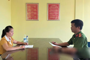 Công chức địa chính xã ở Bắc Kạn bị tạm giam vì nhận hối lộ Công chức địa chính xã ở Bắc Kạn bị tạm giam vì nhận hối lộ