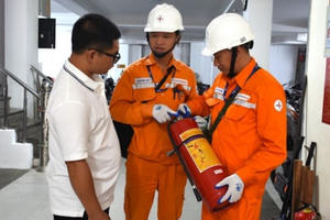 EVNHANOI khuyến cáo người dân cách đề phòng cháy trong sử dụng điện