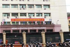 Cần xác minh, làm rõ vụ nữ công nhân vệ sinh bị hành hung trong Bệnh viện Phụ sản Trung ương