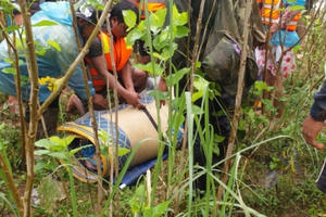 Tìm thấy thi thể nam sinh bị nước cuốn trôi ở Lâm Đồng Tìm thấy thi thể nam sinh bị nước cuốn trôi ở Lâm Đồng