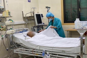 "Khẩn thiết kêu gọi nguồn tim hiến tặng, cứu bé trai 8 tuổi suy tim" "Khẩn thiết kêu gọi nguồn tim hiến tặng, cứu bé trai 8 tuổi suy tim"