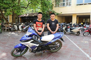 Vĩnh Phúc: Bắt hai đối tượng gây ra hàng loạt vụ trộm cắp xe máy