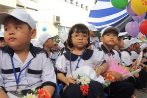 TPHCM: Không sử dụng băng hát sẵn Quốc ca trong lễ Khai giảng