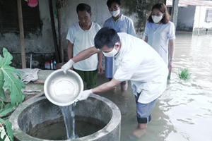 Bảo đảm nguồn nước sạch và phòng chống dịch mùa bão lũ