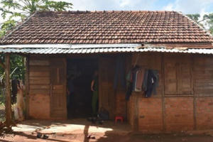 Dụ dỗ cháu bé xem phim sex, đối tượng nổi thú tính giở trò đồi bại