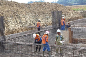 Tiến độ đường dây 500 kV mạch 3: Nhiều mối lo trước mùa mưa